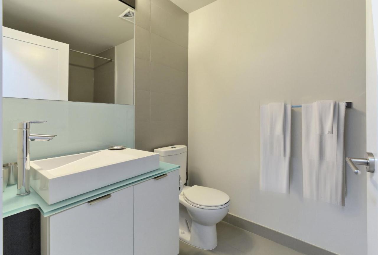 Delsuites - 300 Front Street - 30 Night Stays Toronto Esterno foto