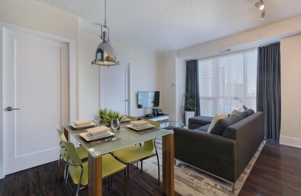 Delsuites - 300 Front Street - 30 Night Stays Toronto Esterno foto
