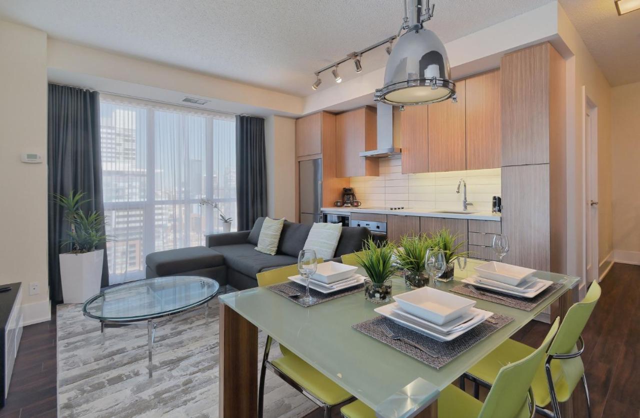 Delsuites - 300 Front Street - 30 Night Stays Toronto Esterno foto
